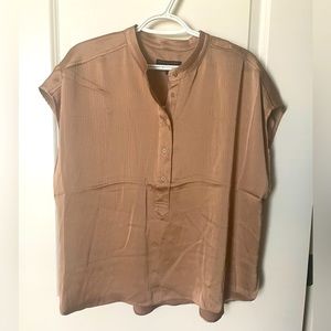 Banana Republic never worn dolman work blouse